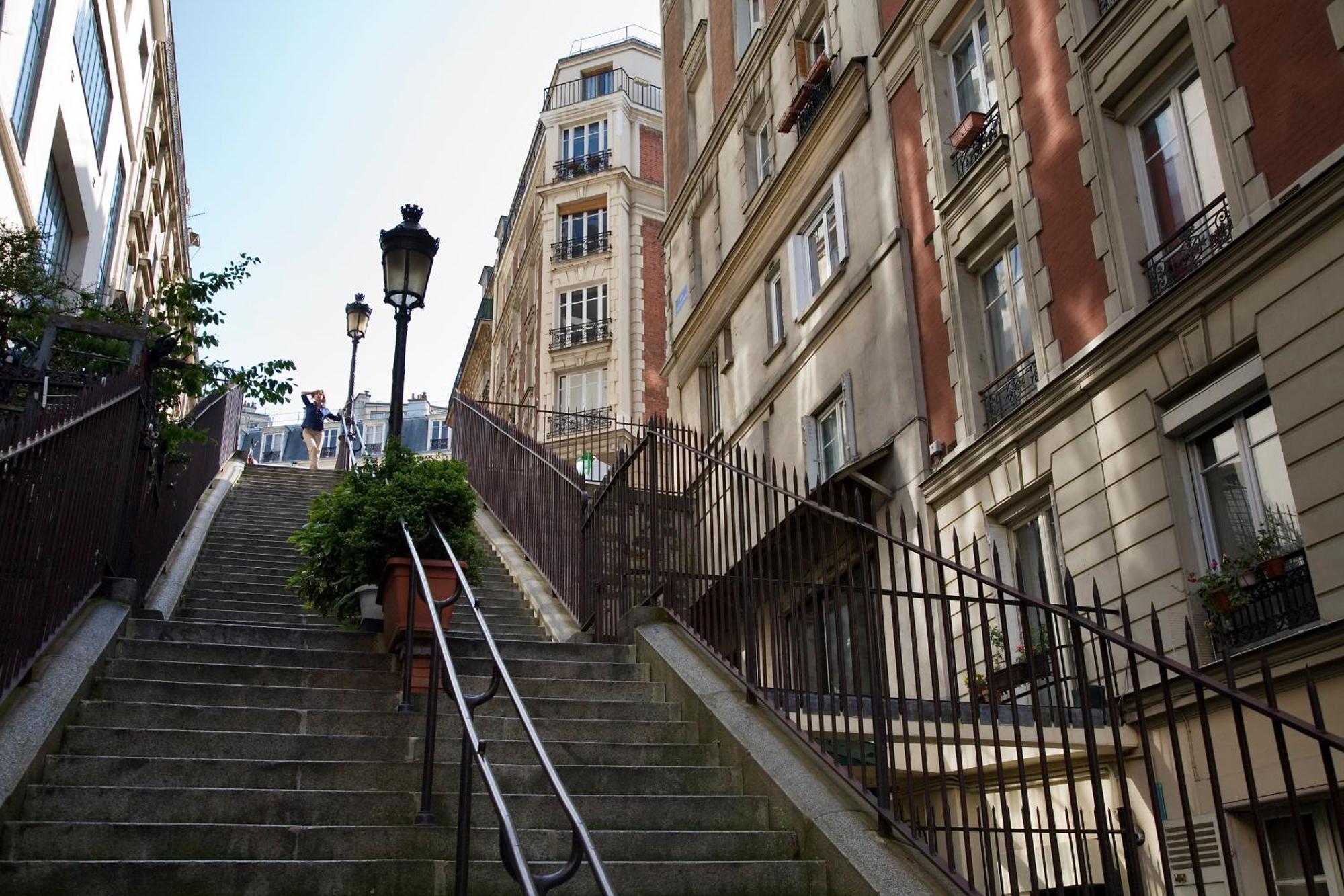 Duplex De Charme Au Coeur De Montmartre Apartment Париж Екстериор снимка